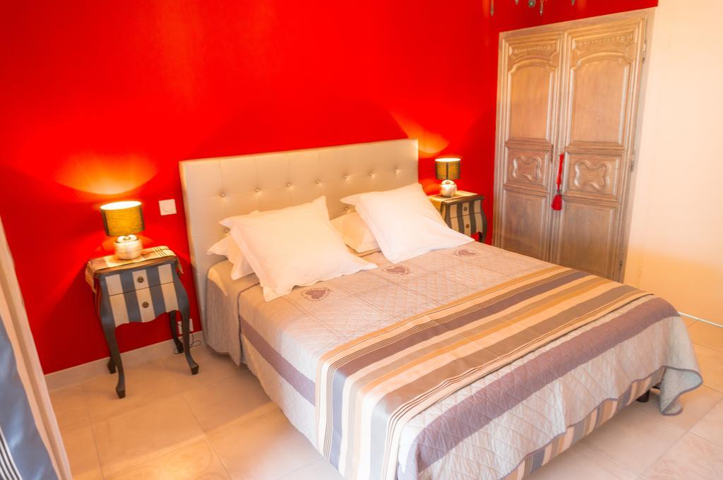 Bed and Breakfast Le Clos De L'Olivade Saint-Just  Номер фото